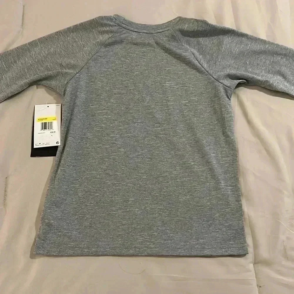 NWT‎ Boys Nike swim shirt size S UPF 40+